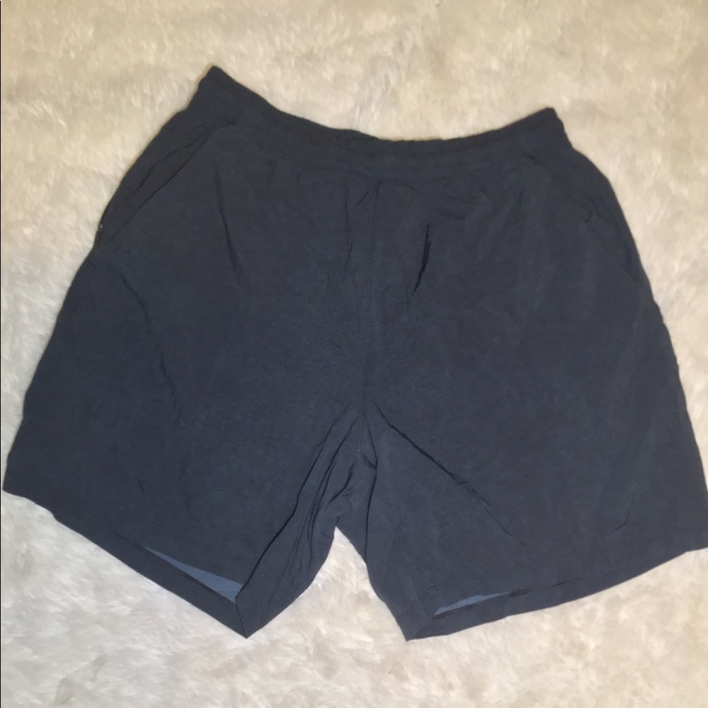 Lululemon Drawstring Lightweight Running Shorts S… - image 2
